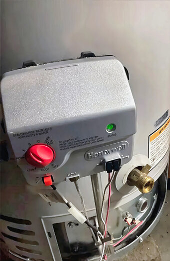 https://tuarthillhotwater.com.au/uploads/2025/06/electric-hot-water-system-76652.jpg