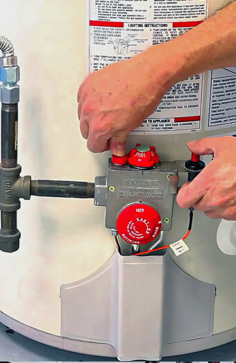 https://tuarthillhotwater.com.au/uploads/2025/06/hot-water-installs-42533.jpg